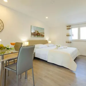 & Libar Apartamento Split